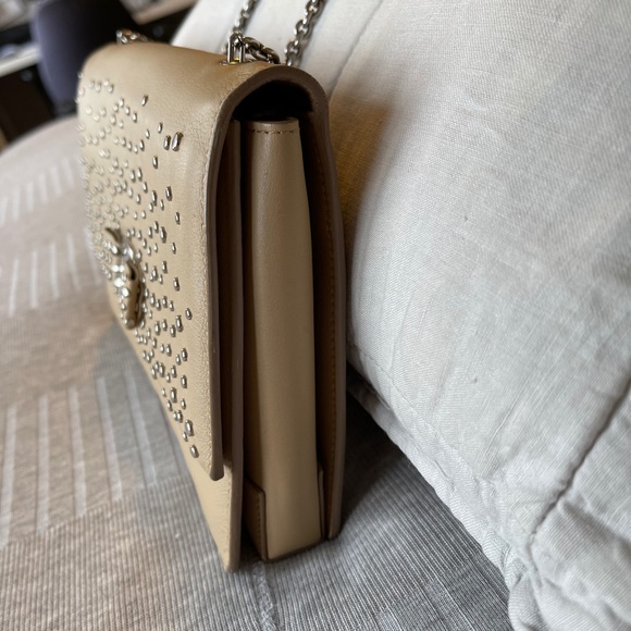 Salvatore Ferragamo Ginny Bag - Picture 12 of 14